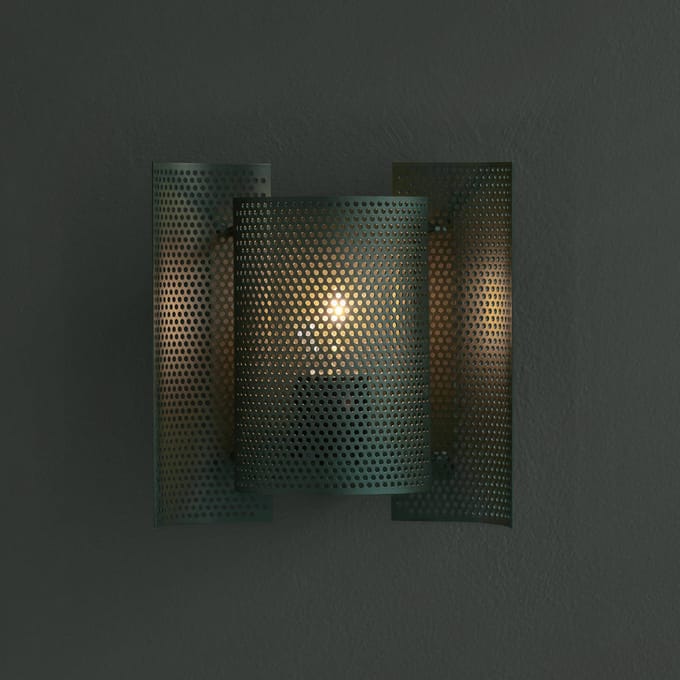 Northern Butterfly Wandlamp Geperforeerd Groen
