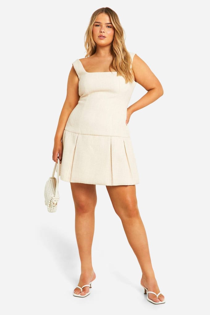 boohoo Dames Plus Boucle Mini Shiftjurk met Geplooide Zoom | Steen | Maat: 56