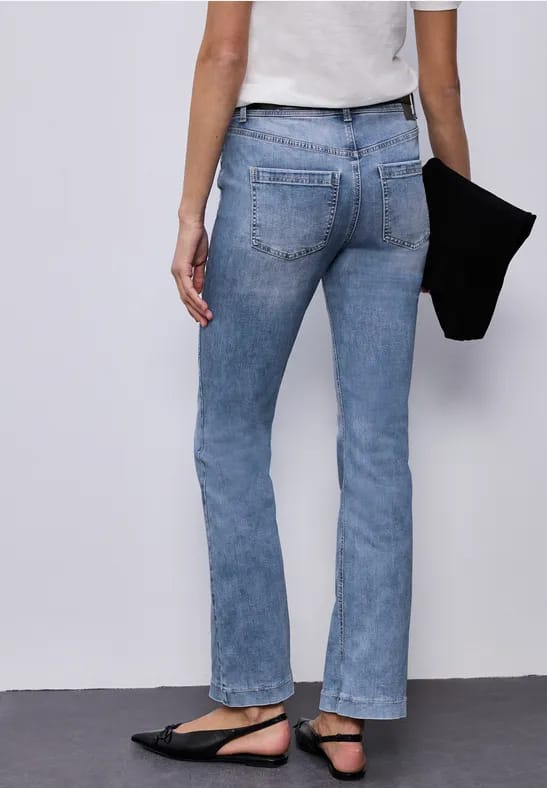 Bootcut jeans
