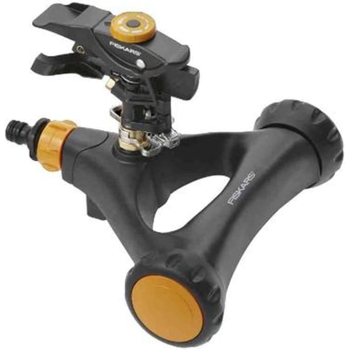Fiskars Impulse sprinkler metal with wheels