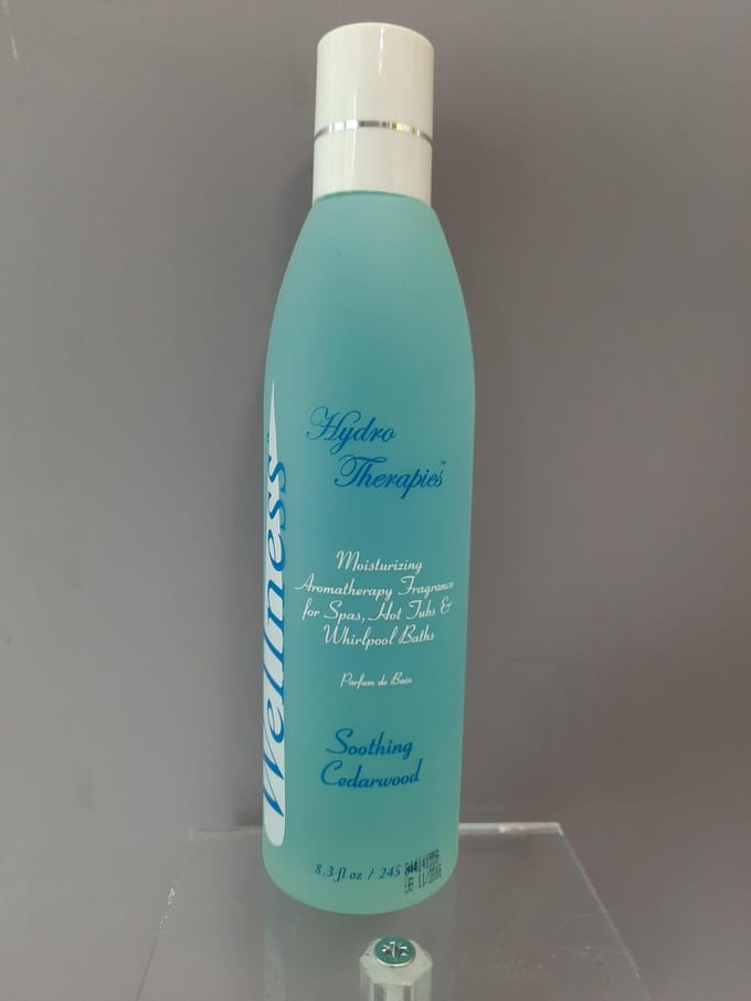 geur voor jacuzzi - spa's - bubbelbaden 245 ml CEDERHOUT