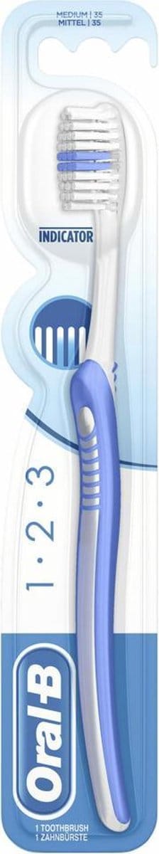 Oral B 1.2.3 Tandenborstel Medium Voordeelverpakking - 12 stuks
