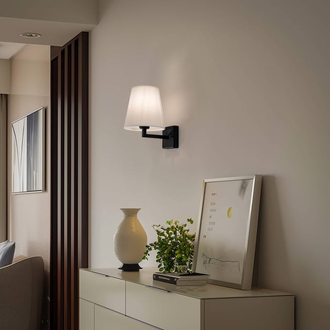 Opviq Profile 4659 wandlamp, zwart, witte stoffen kap
