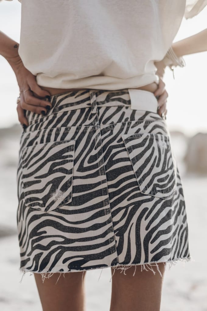 Mikuta The Zebra Denim Skirt White Taglia: M | Minigonne Outlet | Donna | Blu