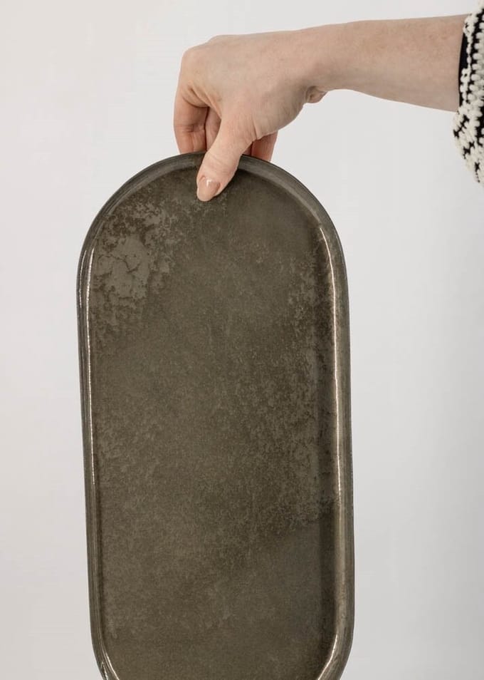 HomeBound by KY | Metalen dienblad ovaal olive | dienblad | dienblad ovaal