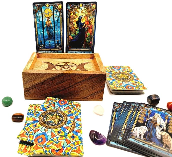 Tarot set Triple Moon - Tarotdeck in houten bewaardoos - Tarot Kado - Tarotdeck in doos