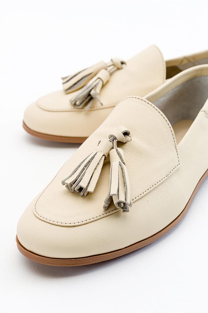 Mona Zacht Leren Kwast Loafer Dames