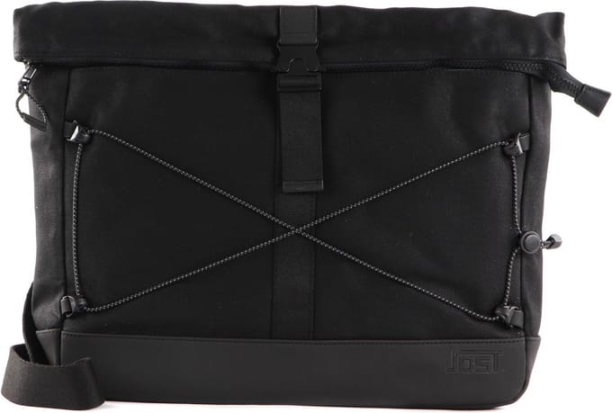 JOST Schoudertas Laptoptas met laptopvak Ystad Messenger Courier Bag Black Zwart