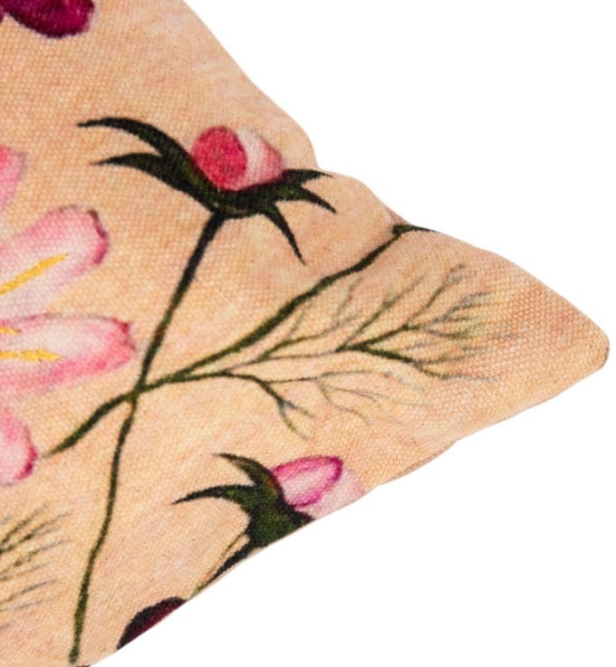 kussen geborduurd wilde bloemen rozenbottel beige 45x45cm