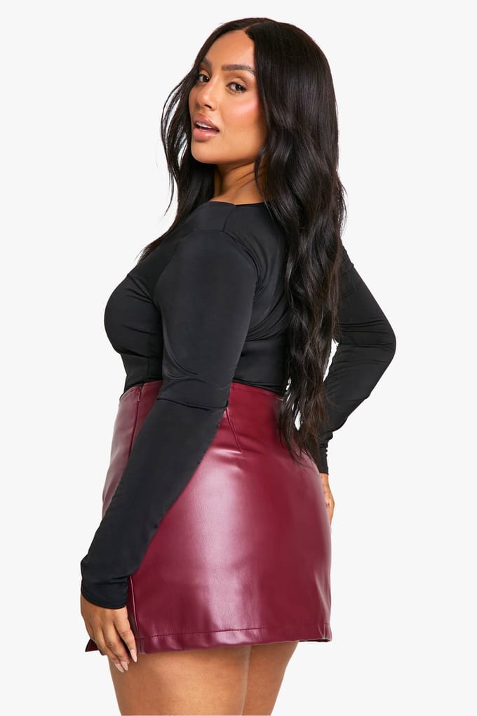 boohoo Dames Plus PU Split Hem Skort | Berry | Maat: 24