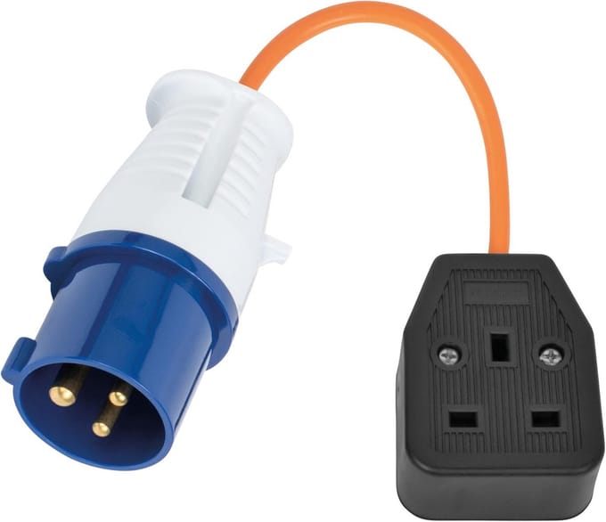Vliegkabel 16A naar 13A Adapter - Eenvoudige Electrische Aansluiting voor Kamperen