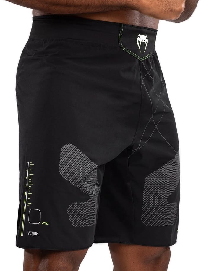 Venum Training Camp 4.0 FightShort Zwart Neo Groen - M