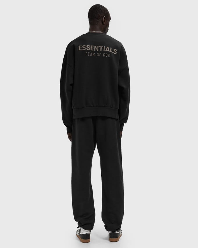 CLASSIC FIT FLEECE CREWNECK