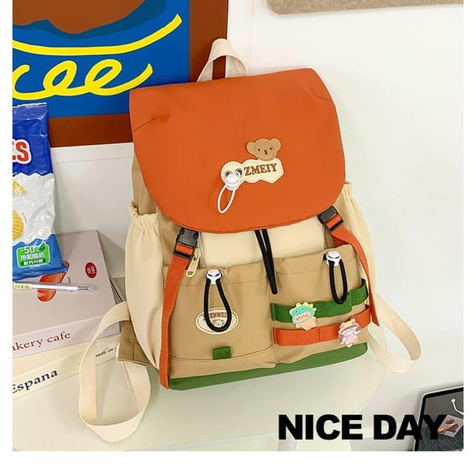 Sac à dos décontracté grande capacité pour l'école, mode collège, sac à dos polyvalent, léger, imperméable et résistant à l'usure. .