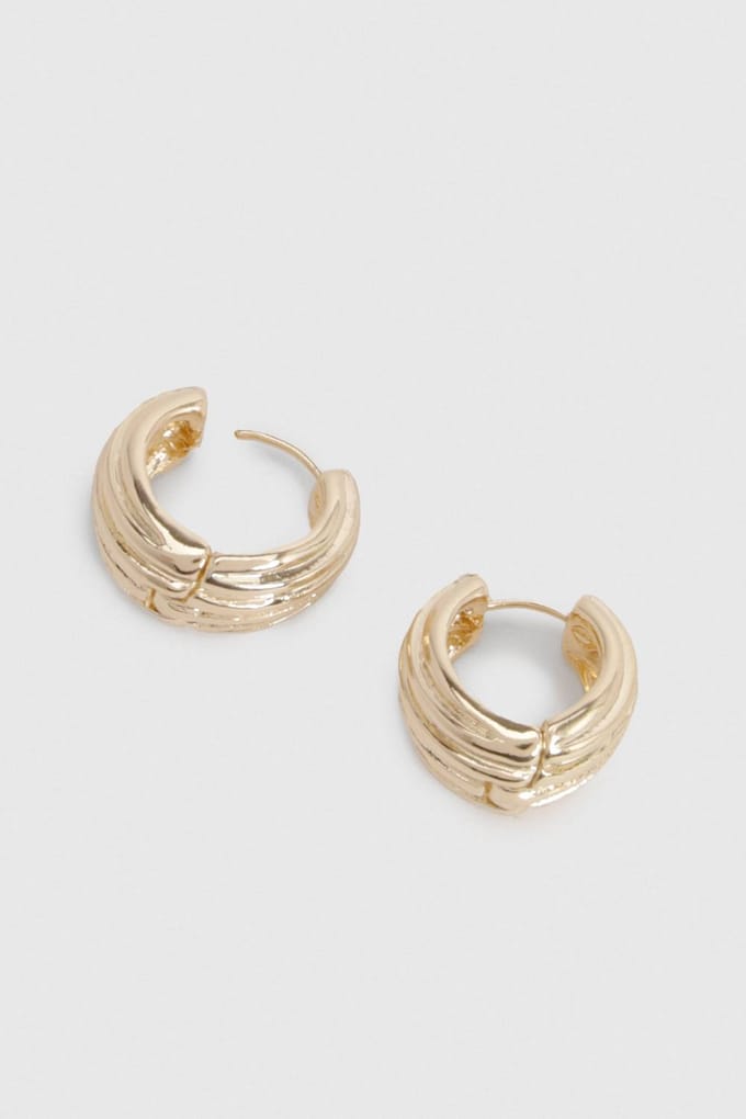 boohoo Dames Chunky Gouden Huggie Hoepel Oorbellen
