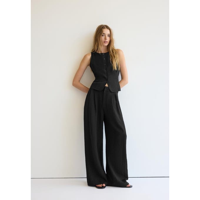 Stradivarius Gilet met knopen  Zwart S
