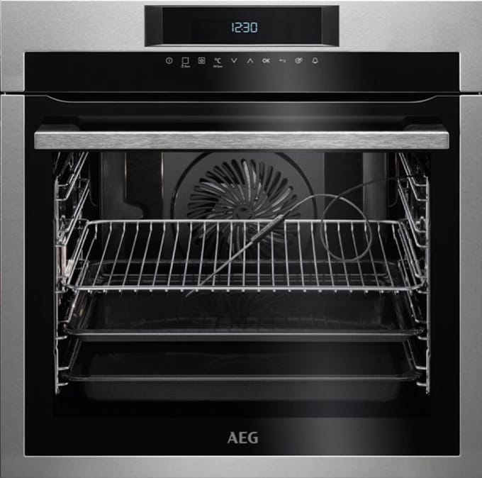 AEG Inbouwoven | Model BPE742320M | 71 liter | RVS | A+ | Pyrolyse-reiniging | Kerntemperatuursensor