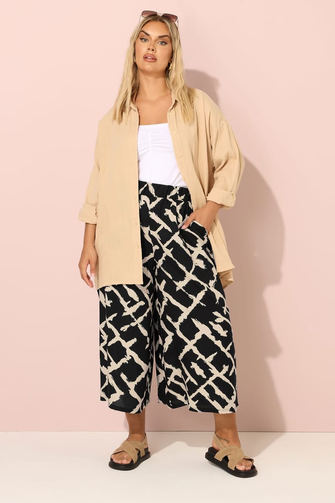 Yours Zwarte Abstracte Cropped Wijde Broek Size 50-52