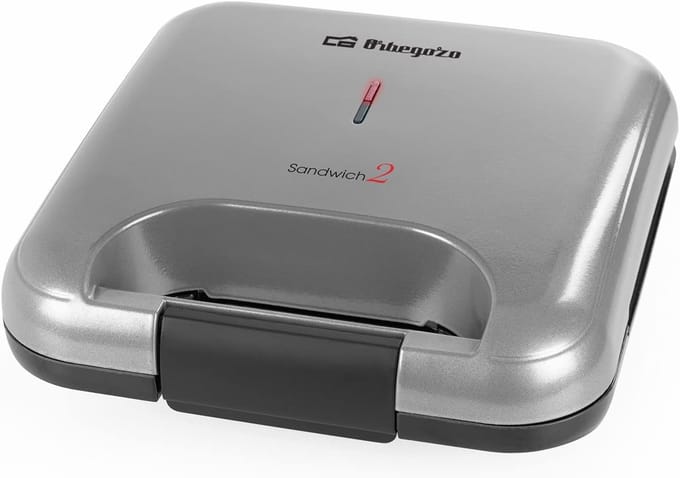 Sandwichmaker - Tosti Apparaat - Snelle Lunch - Compact Design - 20x25x20cm - Zwart