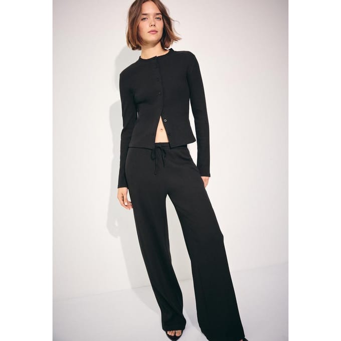 Stradivarius Zachte ribbroek  Zwart S