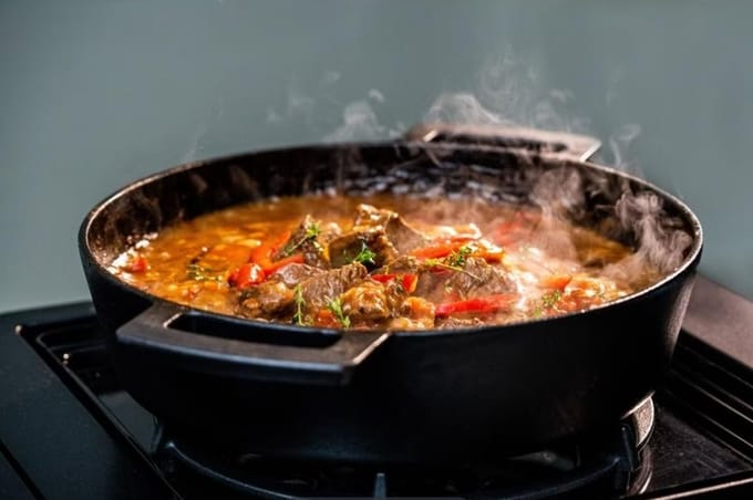 Outdoor Chef - Black Line GietijzerPan ø 28 cm - Gietijzer - Zwart -