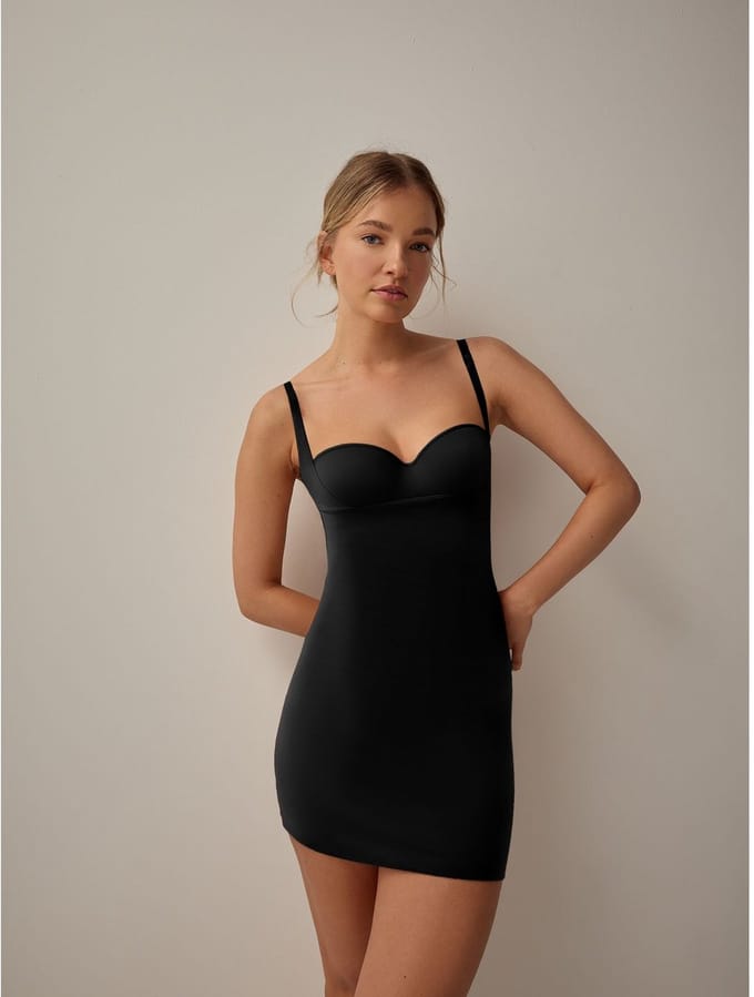 Next - Dames - Vormgevende 'Wear your own bra' behaslip met medium ondersteuning - Zwart