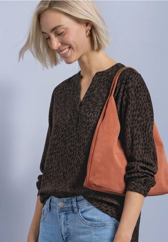 Blouse met lange mouwen, split in de hals en print