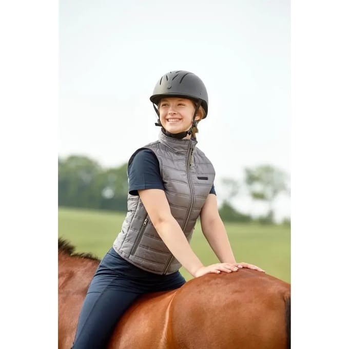 Dameshelm Equipage Henderson
