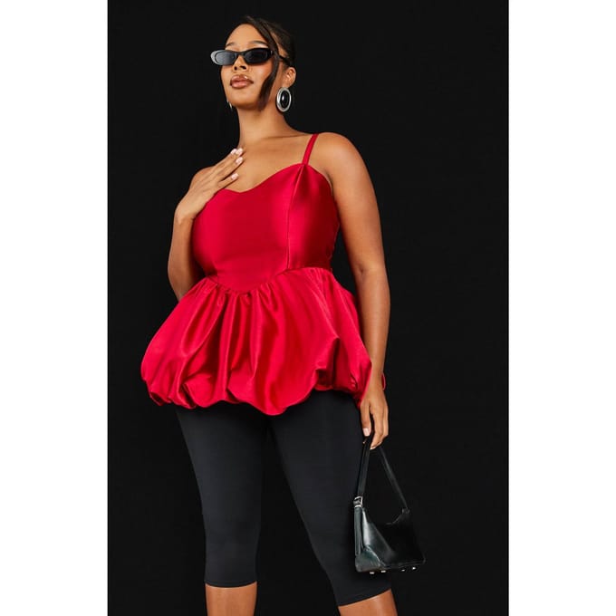 boohoo Dames Plus vierkante hals puffball top | Red | Maat: 16