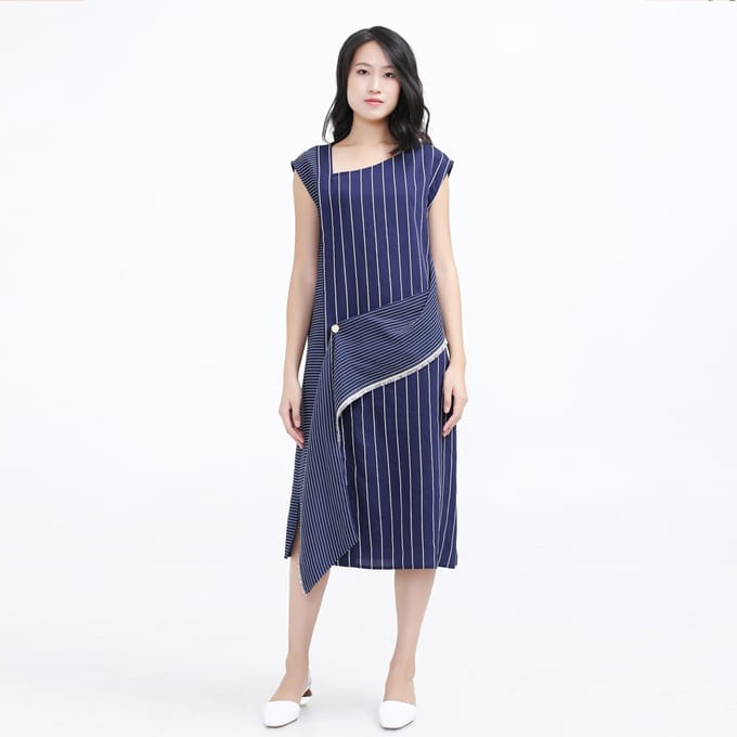Asymmetrische streep trapeze midi -jurk