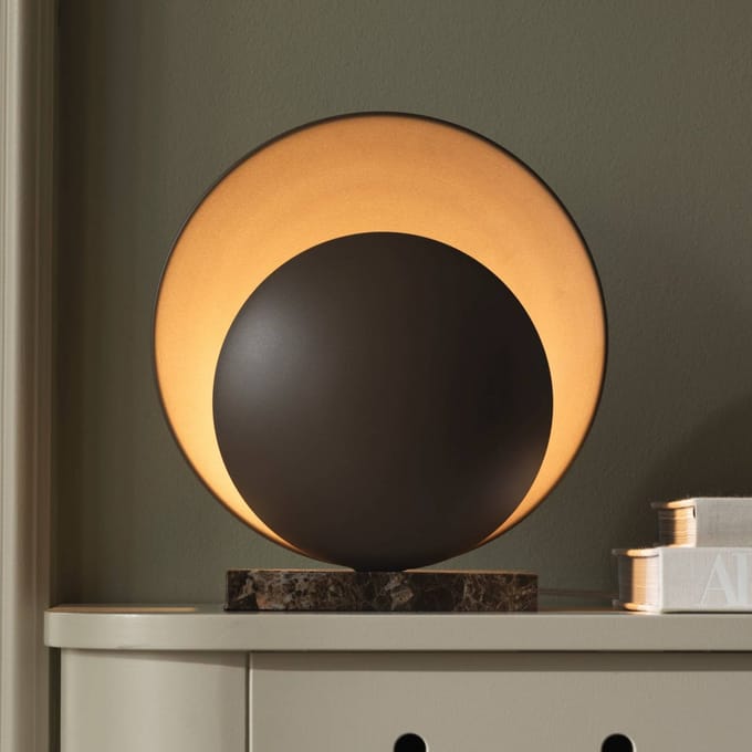 Globen Lighting tafellamp ORBIT, bruin Hoogte 32 cm Marmeren voet