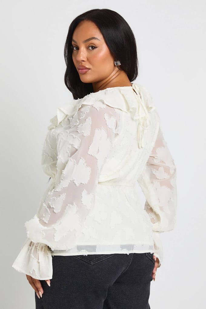 boohoo Dames Plus Volant Burnout Blouse | Ivoor | Maat: 44