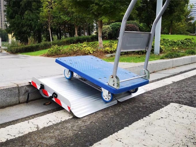 Oprijplaat Opvouwbaar Aluminium - Drempelhulp Extra Breed - 210 cm Lang Voor Rolstoel