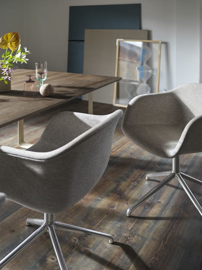 Muuto 70/70 Tafel - S - zwart - gerookte eik