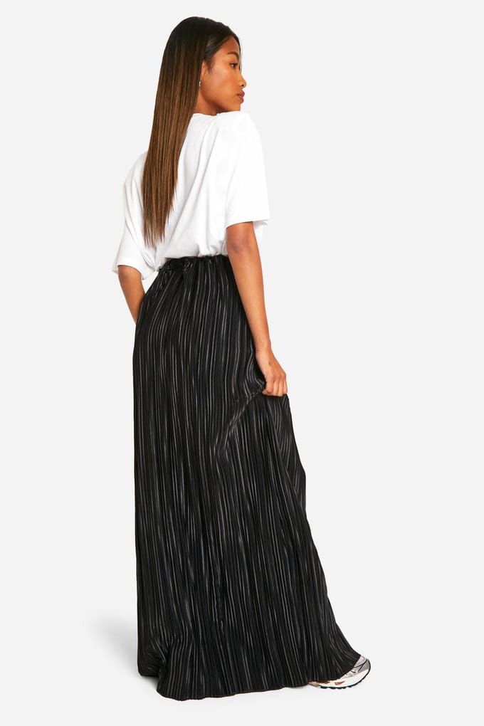 boohoo Dames Premium Satijn Plisse Maxi Rok | Zwart | Maat: 34