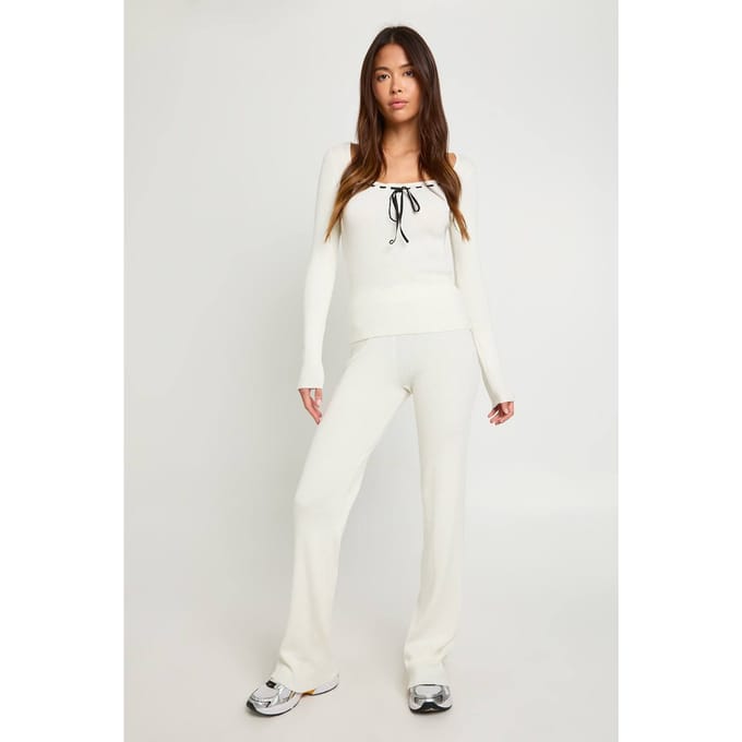 boohoo Dames Contrast Vetersluiting Detail Geribbelde Brei Co-ord | Ivoor | Maat: Medium