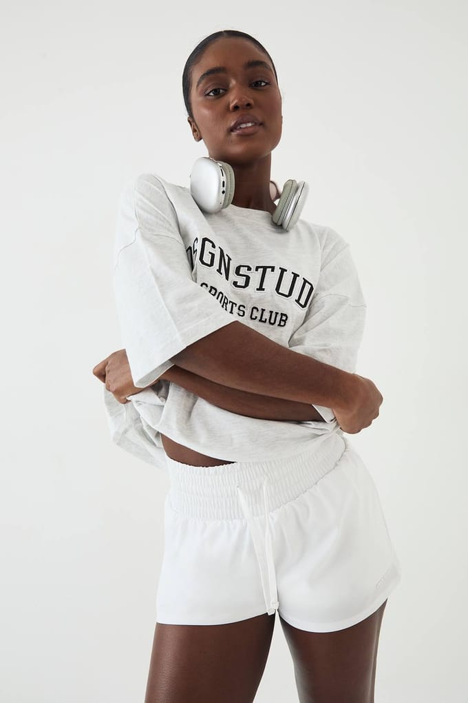 Dames DSGN Studio Applique Oversized T-shirt | Asgrijs | Maat: Medium