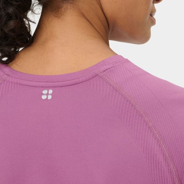 Sweaty Betty Athlete Seamless Workout T-Shirt PAARS - Maat L