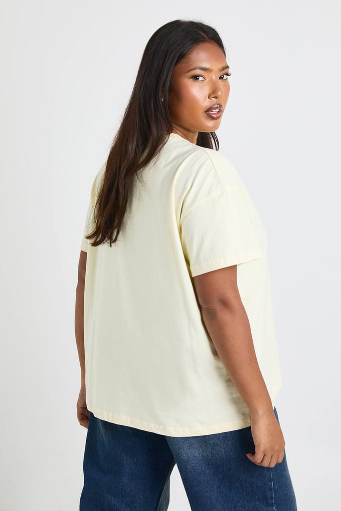 boohoo Dames Plus Basic Oversized T-shirt met korte mouwen | Citroen | Maat: 50