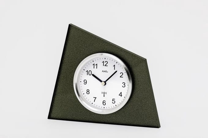 AMS horloge 5175A