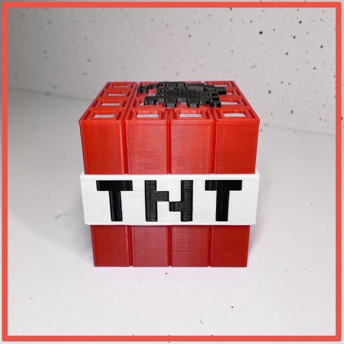 TNT Cube Gaming Gamers Computerscherm Uniek Decoratie Tech Gadgets | 15 Centimeters