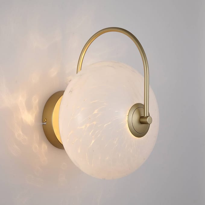 Searchlight LED wandlamp Confetti, goudkleurig/wit, breedte 25 cm, glas