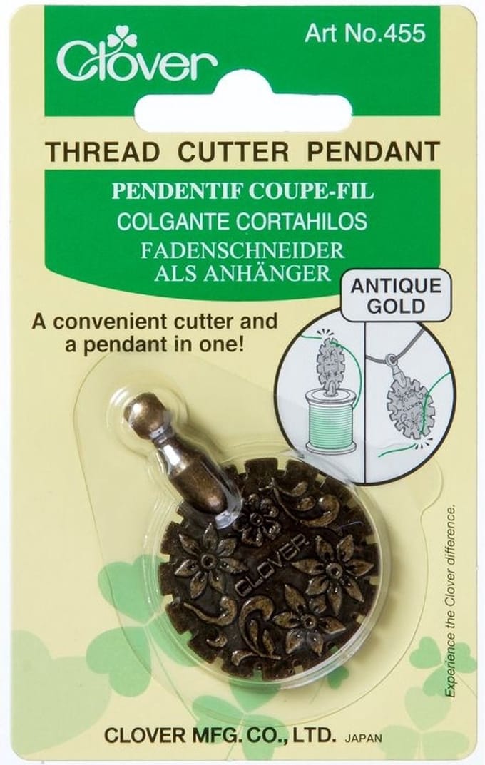 Thread Cutter Pendant A Gold