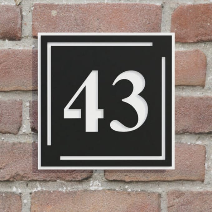 Huisnummerbord voordeur - Vierkant kader - 15 cm - zwart/wit
