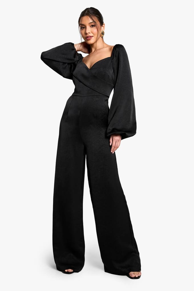 boohoo Dames Gestructureerde satijn wikkel jumpsuit | Black | Maat: 8