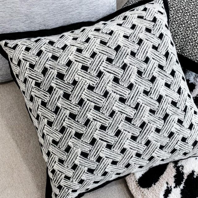 NOVÉE Sierkussen nordic braid | 45 x 45 cm | velvet/polyester
