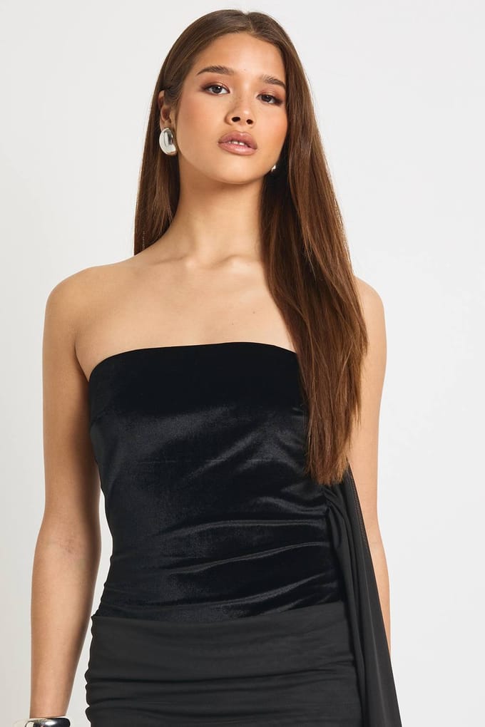 boohoo Dames Mini-jurk met gemengde meshstof en drapering | Black | Maat: 8