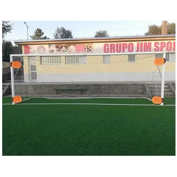 Voetbal doelwit Softee