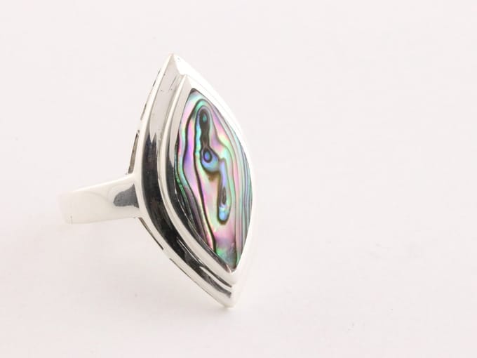 Hoogglans zilveren ring met abalone schelp - maat 22