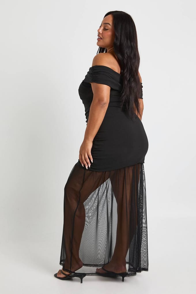 boohoo Dames Plus Bardot Gerafelde Maxi-jurk | Black | Maat: 18